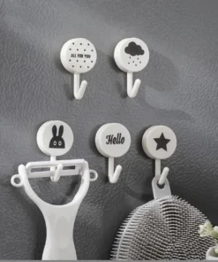 10-piece set of Random Print Round Hooks made from durable plastic