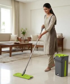 Mop with bucket set flat